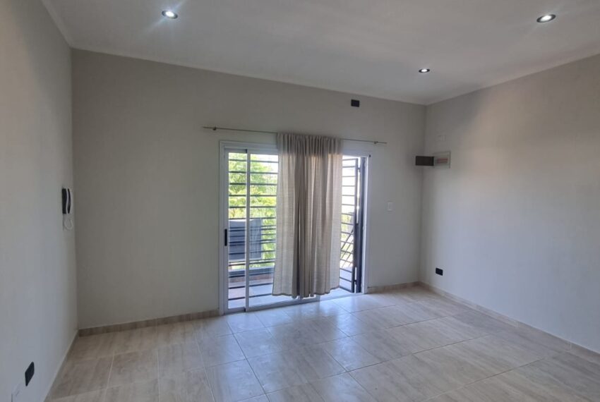 WhatsApp Image 2025-02-21 at 12.57.26